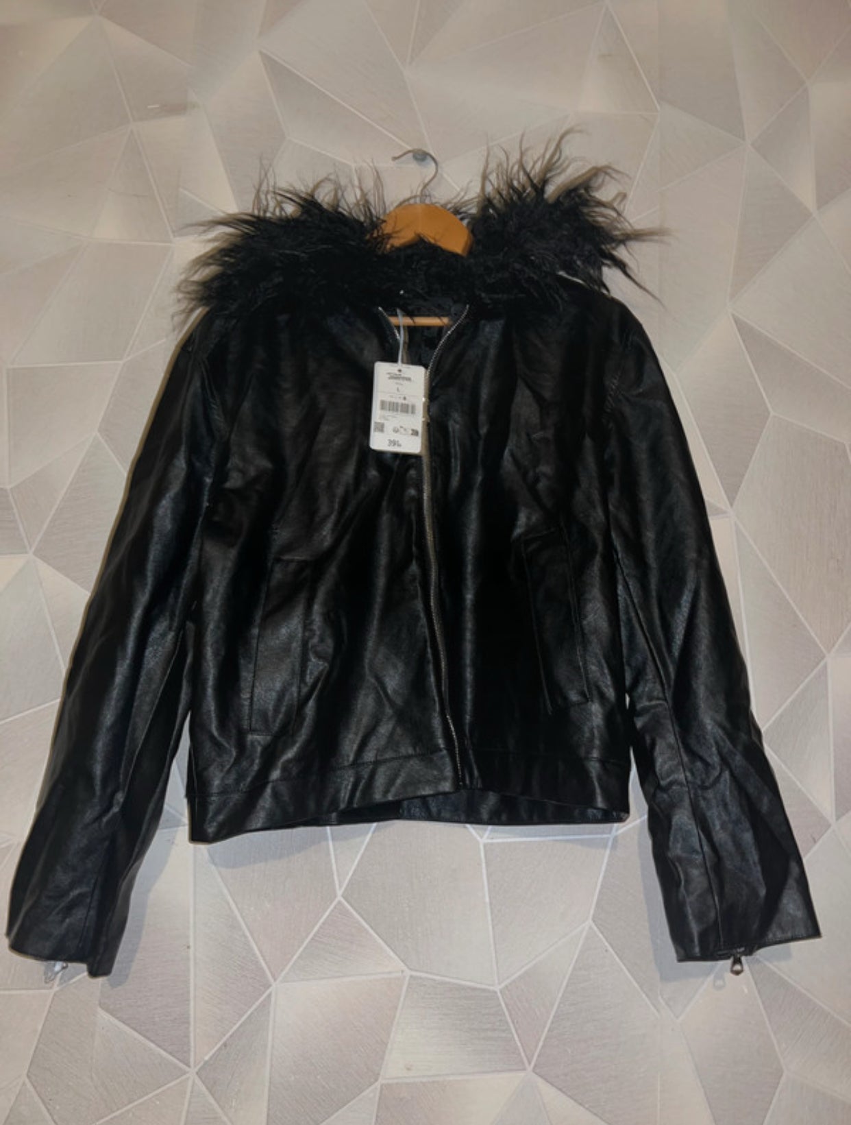 Veste avec col duveteux